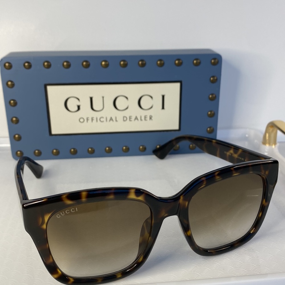 New🔥🔥 - GUCCI GG1338SK THICK RIM SUNGLASSES IN BROWN - Picture 5 of 16